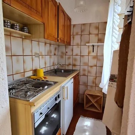 Mucchi Bianchi Lc-104 Apartment